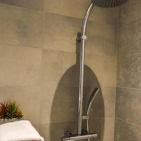 Apartment Les Berceaux De La Cathedrale Reims