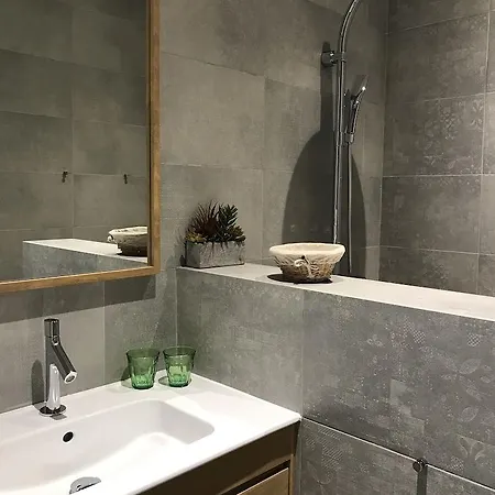 Les Berceaux De La Cathedrale *