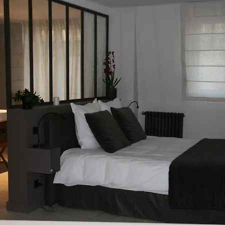 Les Berceaux De La Cathedrale * Reims