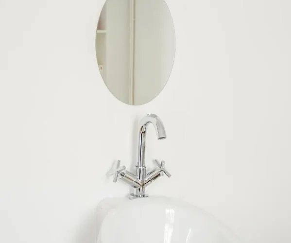 Les Berceaux De La Cathedrale * Reims