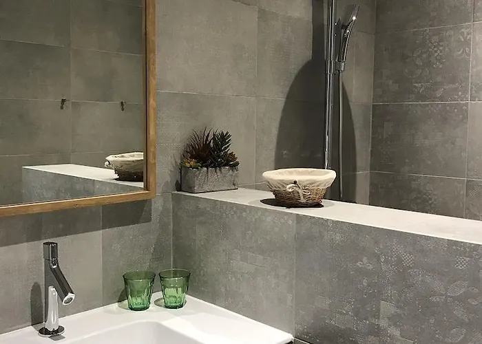 Les Berceaux De La Cathedrale *