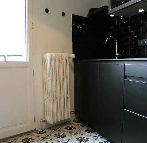 Les Berceaux De La Cathedrale * Reims