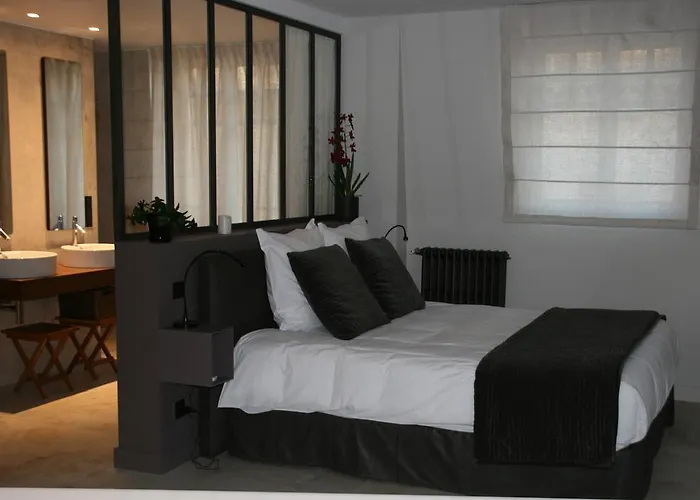 Les Berceaux De La Cathedrale * Reims