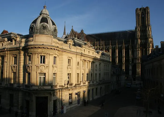 Les Berceaux De La Cathedrale Reims