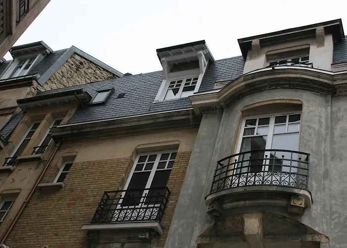 Les Berceaux De La Cathedrale Reims