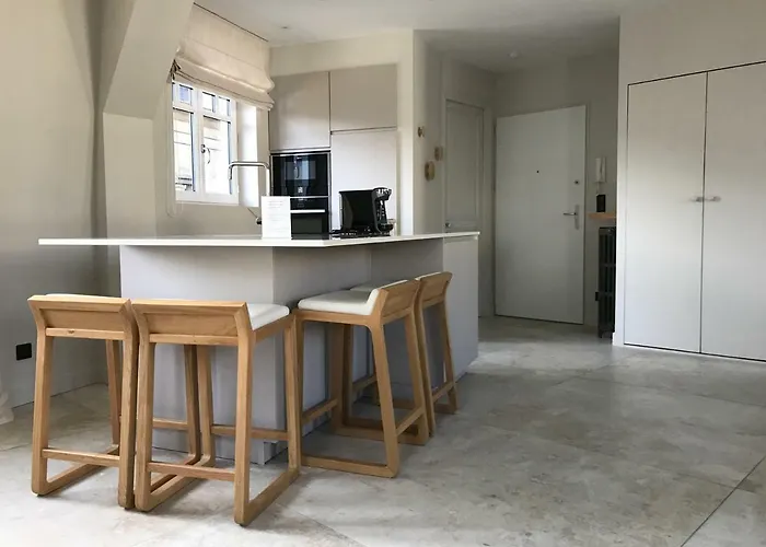 Les Berceaux De La Cathedrale *